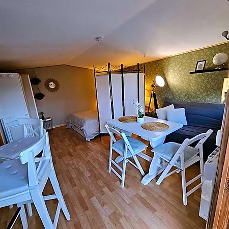 Destination Ailleurs Eco-domaine & Lodge *