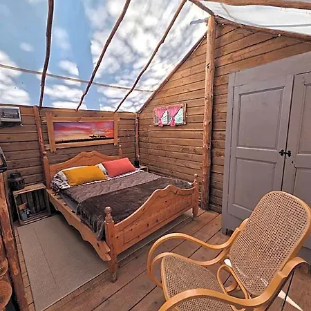 Destination Ailleurs Eco-domaine & Hytte Castellane